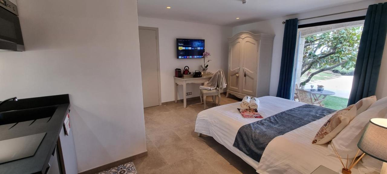 Loup Castel Boutique Hotel B&B Le Bar-sur-Loup Екстериор снимка